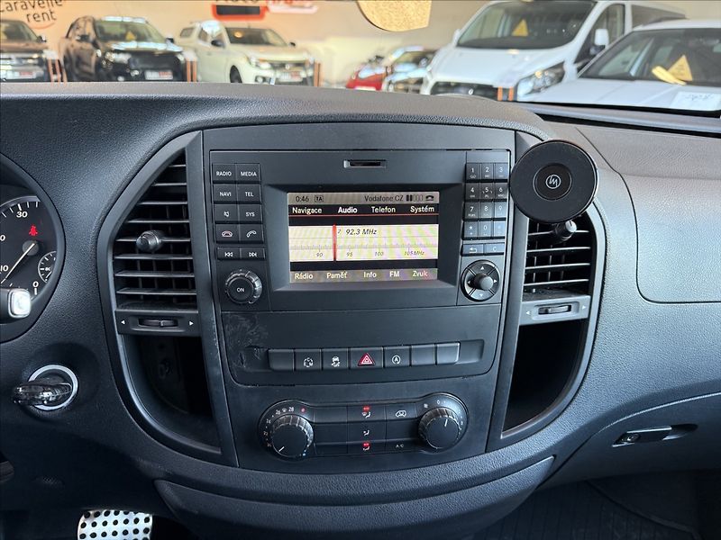 Mercedes-Benz Vito 2,2 CDI 119L,AT,6míst,TOP, Po - fotka 15 z 29
