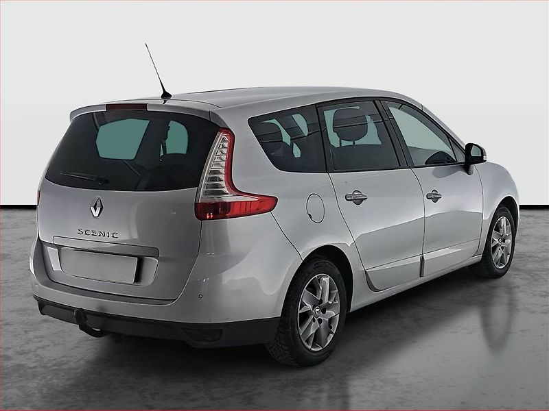 Renault Grand Scénic (2011) 1.6 16V, 7 míst, Park. senzory - fotka 5 z 20