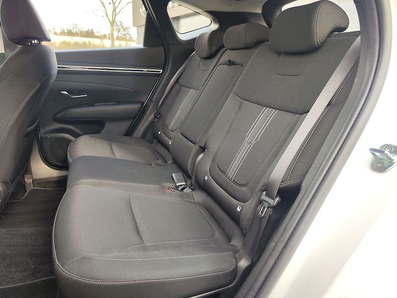 Hyundai Tucson 1.6 T-GDI/110kW Comfort DCT - fotka 11 z 29