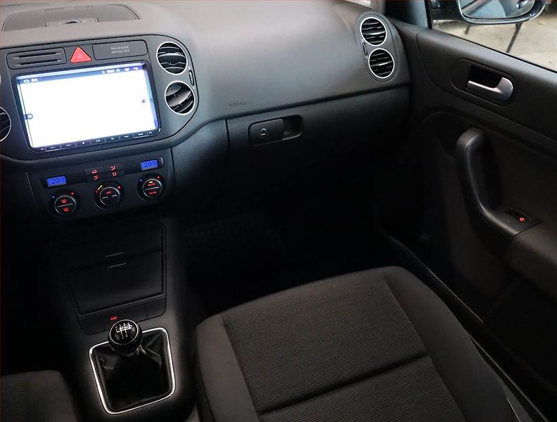 Volkswagen Golf Plus (2006) 1.9 TDI, nová STK, Tažné - fotka 8 z 20