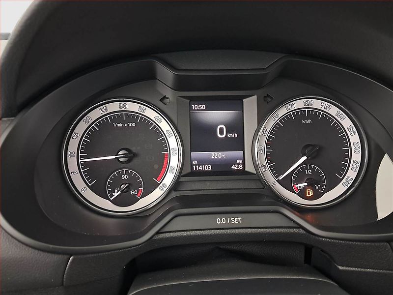 Škoda Octavia (2018) Style 1.6 TDI, Tempomat - fotka 11 z 20