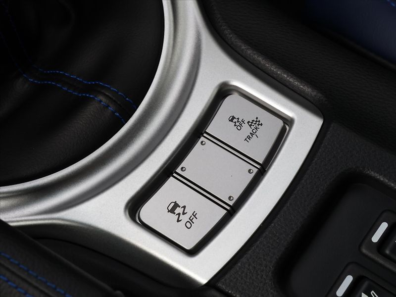 Subaru BRZ 2,0 147kW Final Edition 26/43 - fotka 28 z 42