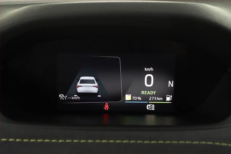 Škoda Enyaq (2023) iV RS (82 kWh), SoH 90% - fotka 11 z 34