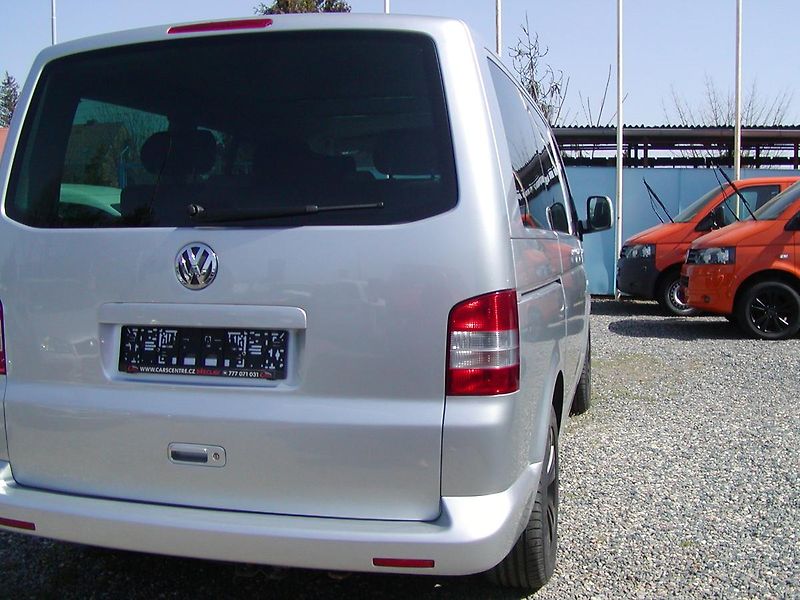 Volkswagen Multivan 2.5TDi, 96kW, KLIMA PAKET!! - fotka 47 z 51