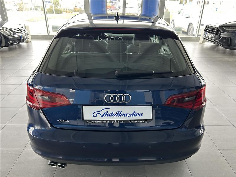 Audi A3 2,0   TDI 110kW,SERVISKA,NAVI - fotka 5 z 27