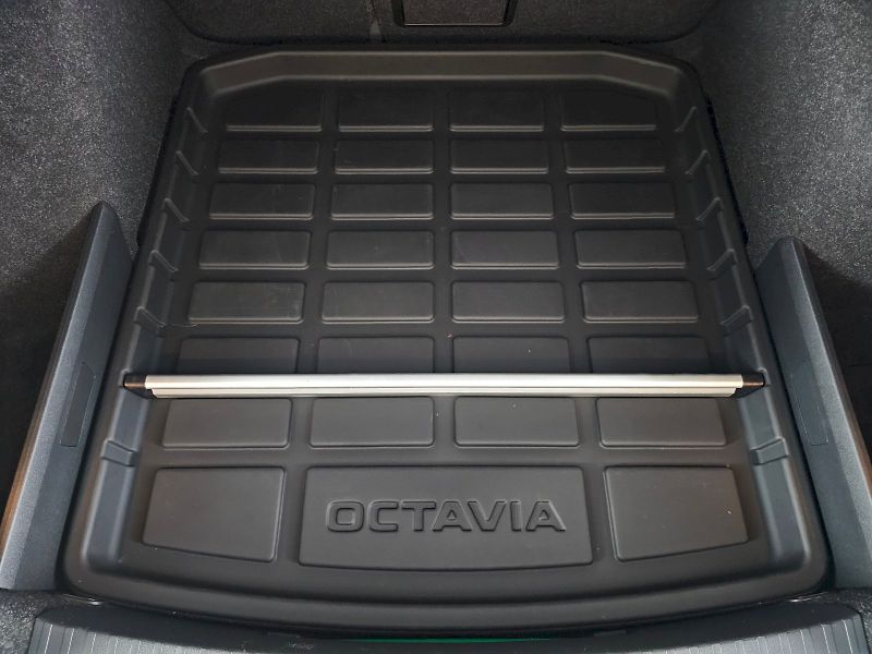 Škoda Octavia (2021) 1.5TSI 110kW  Ambition - fotka 31 z 32