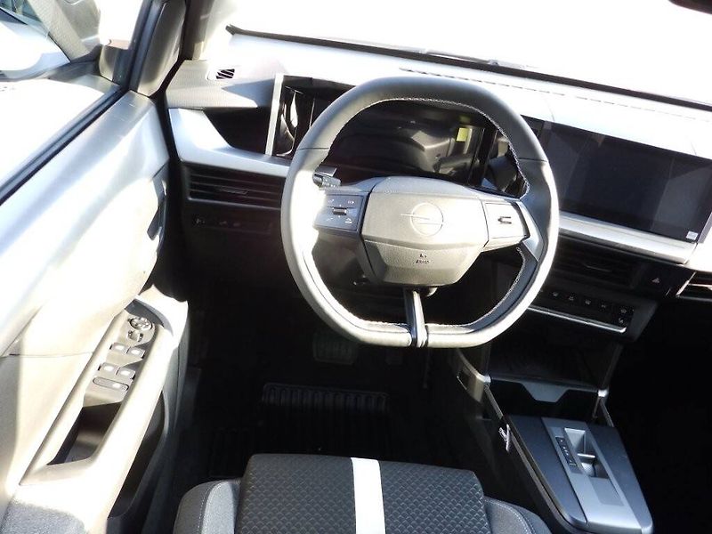 Opel Frontera (2026) GS Hybrid 1.2 TURBO ( - fotka 22 z 30
