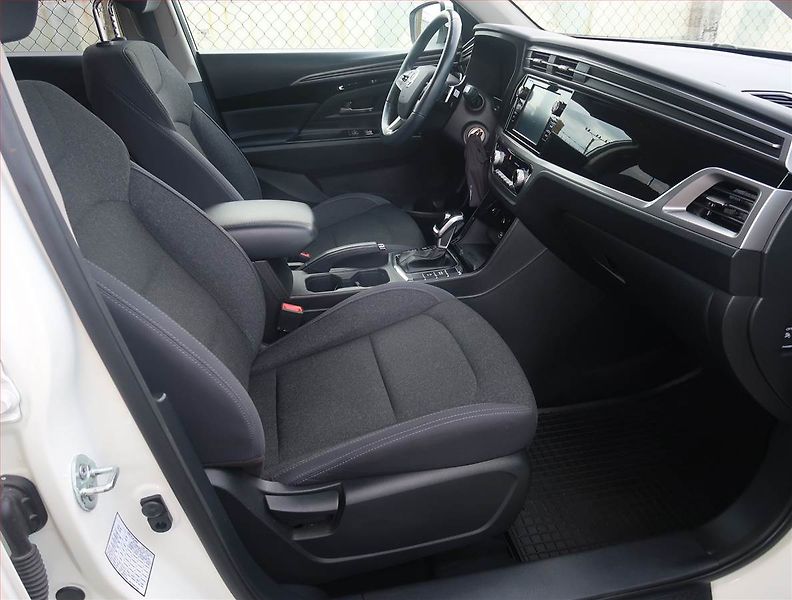 SsangYong Korando (2022) Style Plus 1.5 T-GDI, Automat - fotka 9 z 20