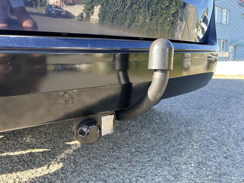 Dacia Lodgy 1.6i LPG 7MÍST TAŽNÉ - fotka 32 z 38