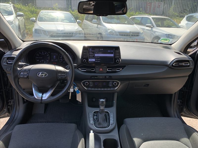 Hyundai i30 1,5 T-GDI AUTOMAT,ČR,1.MAJITEL - fotka 9 z 21