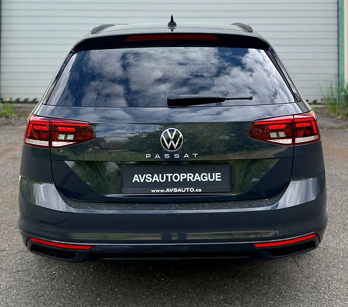 Volkswagen Passat (2021) B8 VARIANT 2.0 TDI DSG 2021 - fotka 5 z 37