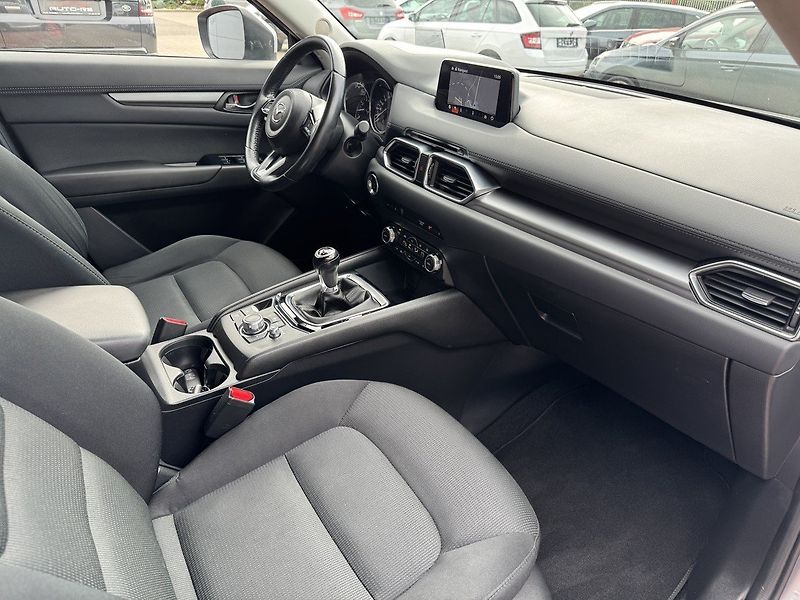 Mazda CX-5 (2017) 2.0i G-160 AWD LED Webasto - fotka 16 z 49