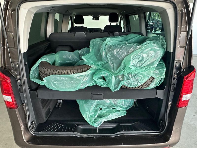 Mercedes-Benz Vito Tourer 119 CDI 140kW 1.majitel - fotka 19 z 19