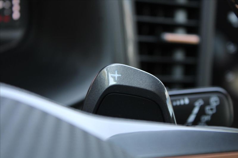 Cupra Ateca 1,5 TSI  ČR,1.MAJ,A/T,ZÁRUKA - fotka 27 z 38