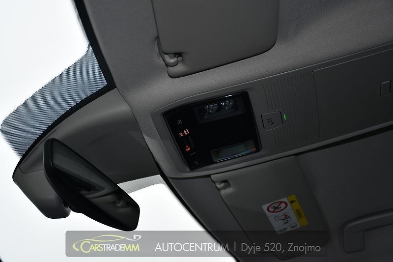 Škoda Octavia 2,0 TDI 110kW - fotka 43 z 50