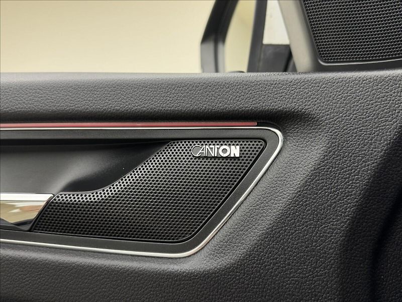 Škoda Kodiaq 2,0 DSG 4X4 CANTON ACC 360° - fotka 36 z 47