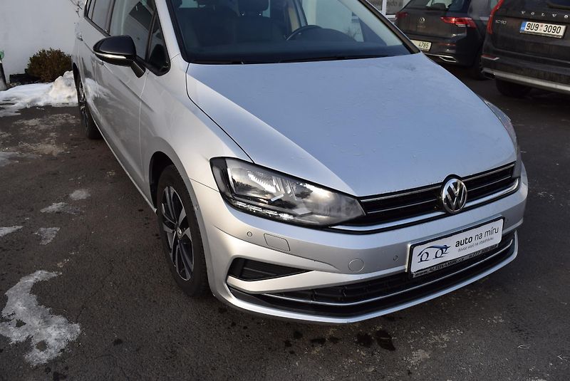 Volkswagen Golf Sportsvan (2019) 1.5TSI 96kw IQ.DRIVE NAVI ACC  - fotka 4 z 49