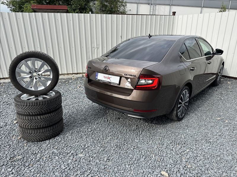 Škoda Octavia 2,0 TDI 110kW L&K ACC původ ČR - fotka 47 z 50