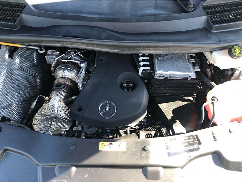 Mercedes-Benz Vito Tourer 116 CDI Aut. 8st. - fotka 26 z 26
