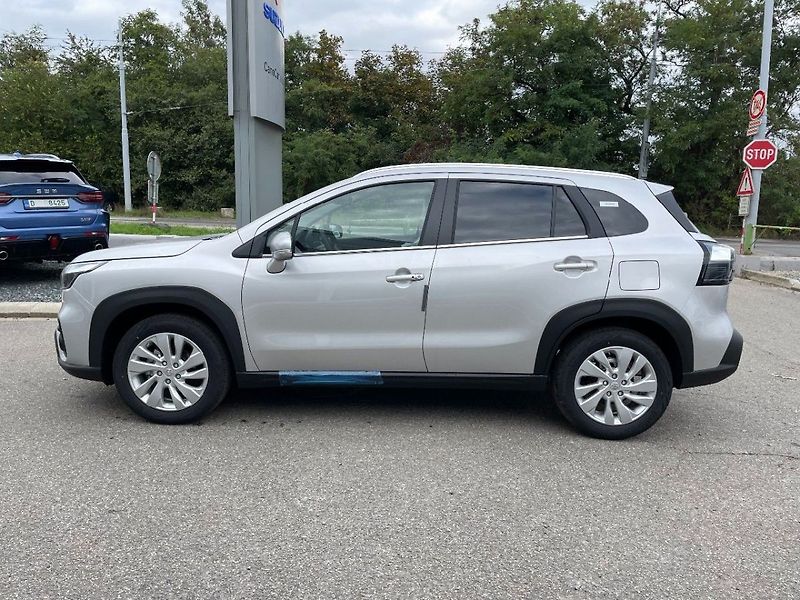 Suzuki S-Cross Premium - fotka 4 z 9