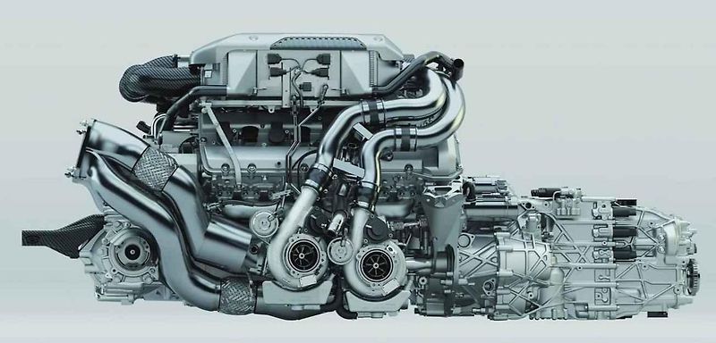 Motor Bugatti W18.