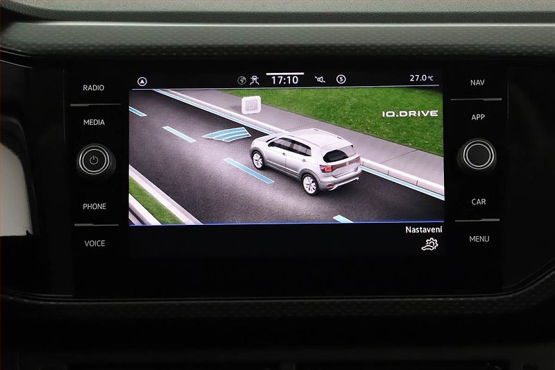 Volkswagen T-Cross (2023) Life 1.0 TSI, Automat - fotka 14 z 18