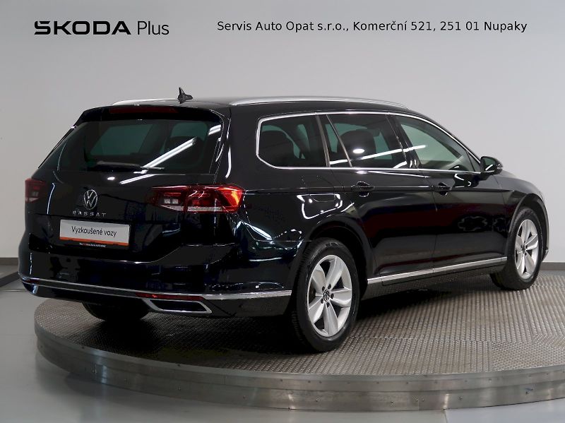 Volkswagen Passat (2023) ELEGANCE 2.0TDI 110kW DSG - fotka 2 z 34