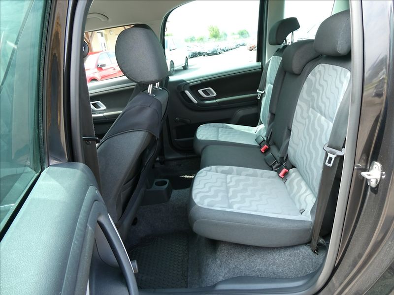 Škoda Roomster 1,4 16V 63kW Style,závěs,auto - fotka 17 z 38