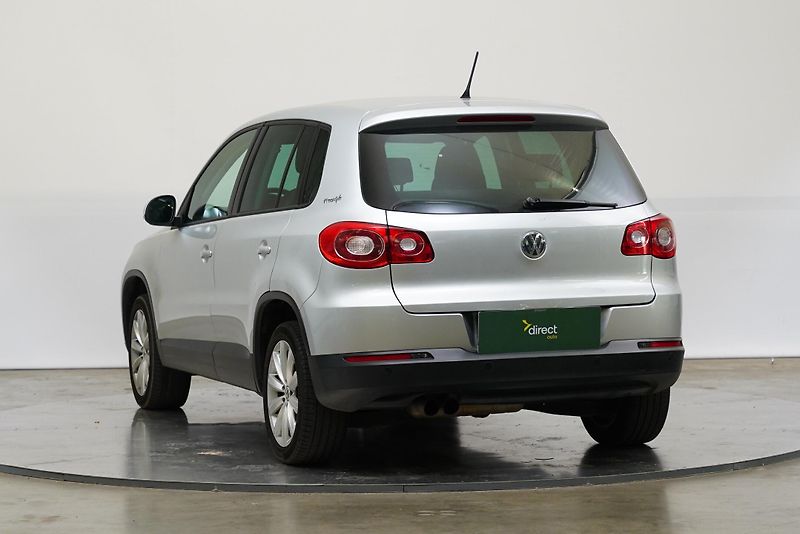 Volkswagen Tiguan - fotka 4 z 6