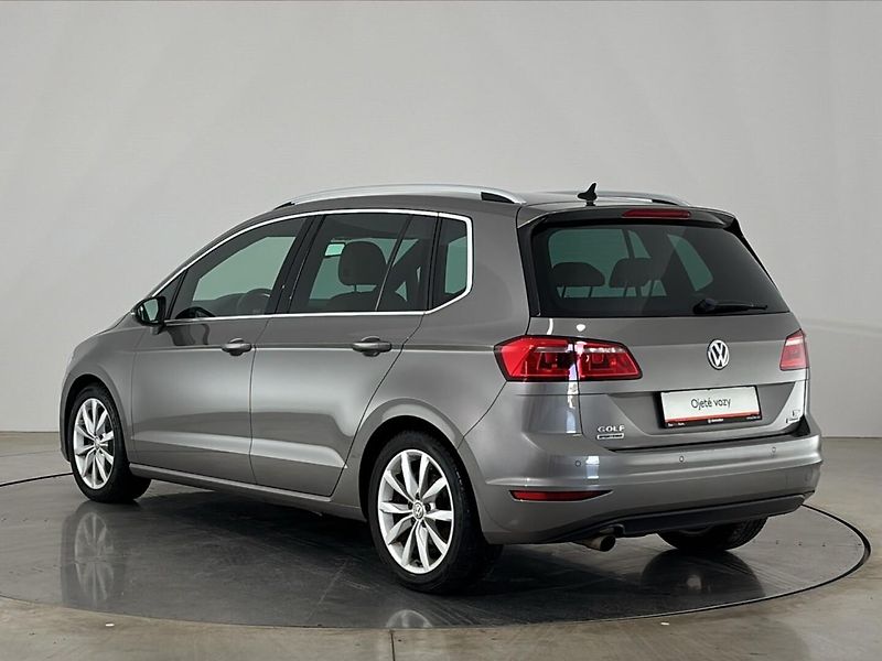 Volkswagen Golf Sportsvan Highline - fotka 15 z 28
