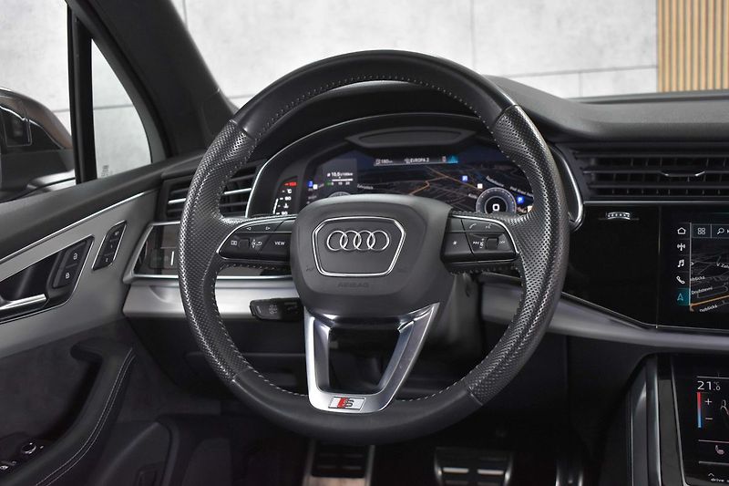 Audi Q7 50 TDI 4x4*S-LINE*7.MÍST*TAŽNÉ - fotka 22 z 51