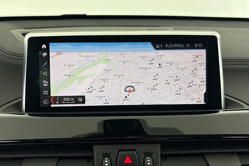 BMW X1 xDrive18d - fotka 17 z 24
