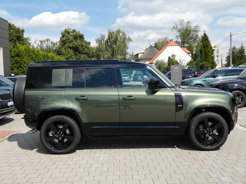 Land Rover Defender (2026) 110 X-Dynamic SE P425          - fotka 6 z 38