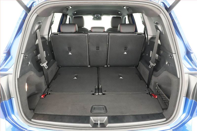 Mercedes-Benz GLB (2025) 200 d, AMG Line, Navigace - fotka 11 z 27