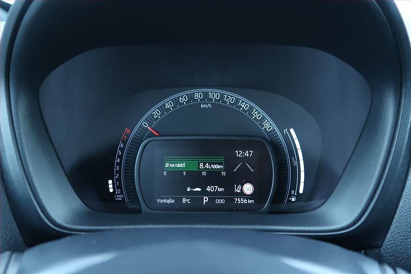 Toyota Aygo (2024) 1.0, Automat, Serv.kniha, Navi - fotka 11 z 23