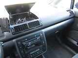 Volkswagen Sharan (2004) 1.9 TDI 85kW 7 SEDADEL - náhled 34