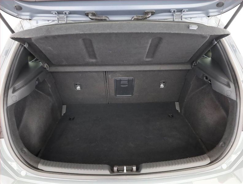Hyundai i30 (2022) N-Line 1.5 T-GDI MHEV, ČR - fotka 19 z 20