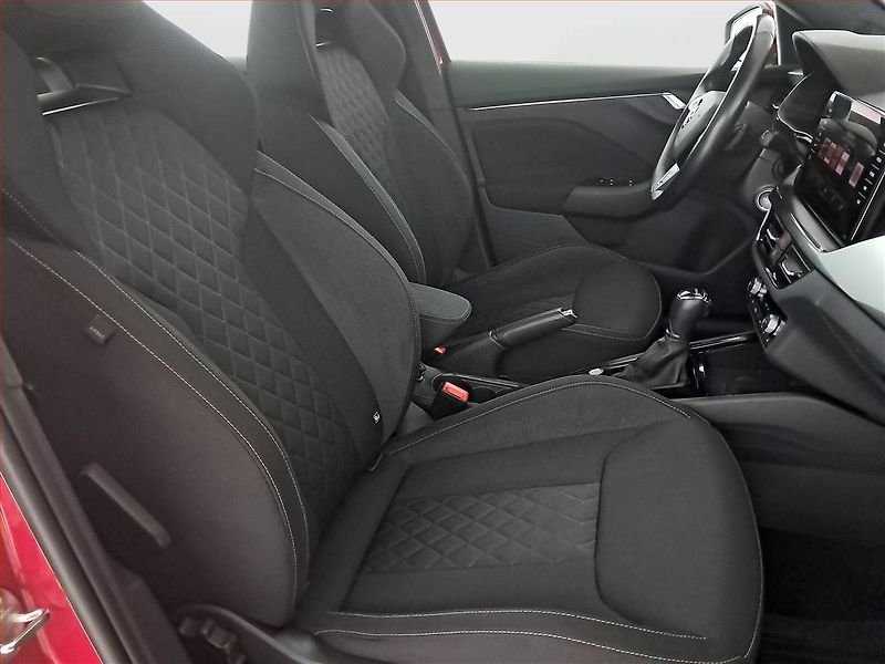 Škoda Kamiq (2020) 1.5 TSI, Automat, Navi - fotka 9 z 20