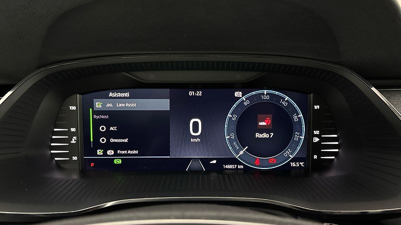 Škoda Octavia 2.0 TDI DSG Style - fotka 10 z 29
