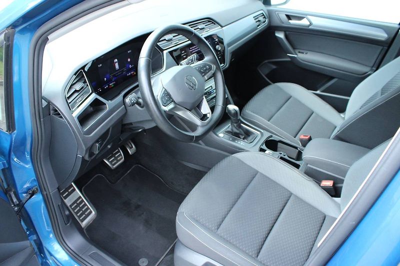 Volkswagen Touran (2022) 2.0 TDI 110kW DSG tažné LED - fotka 26 z 35