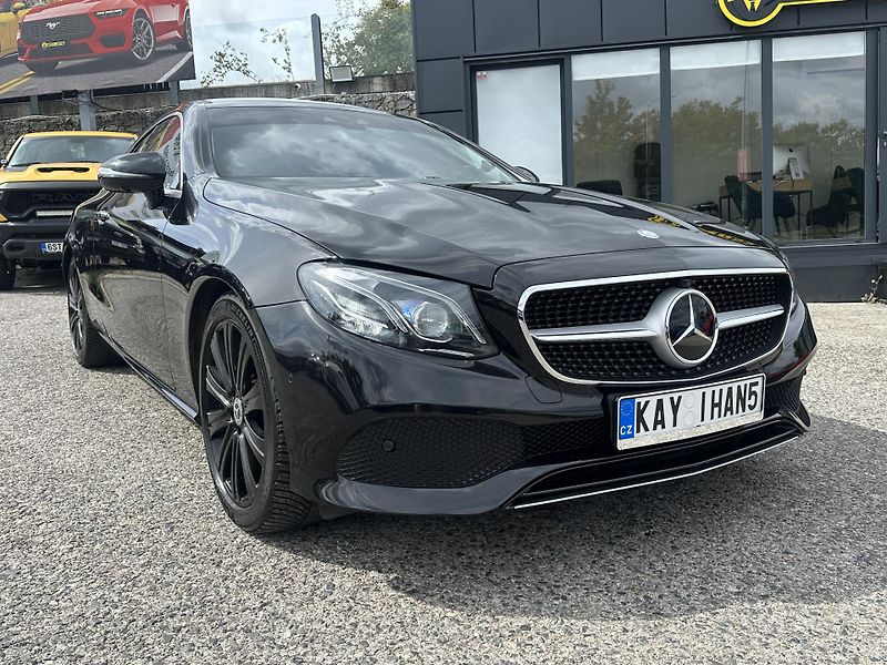 Mercedes-Benz Třídy E (2018) Mercedes-Benz E 200 2018 - fotka 1 z 19