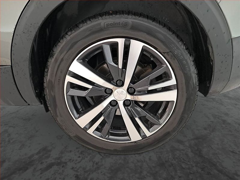 Peugeot 5008 (2019) PureTech 180, Automat, 7 míst - fotka 15 z 18