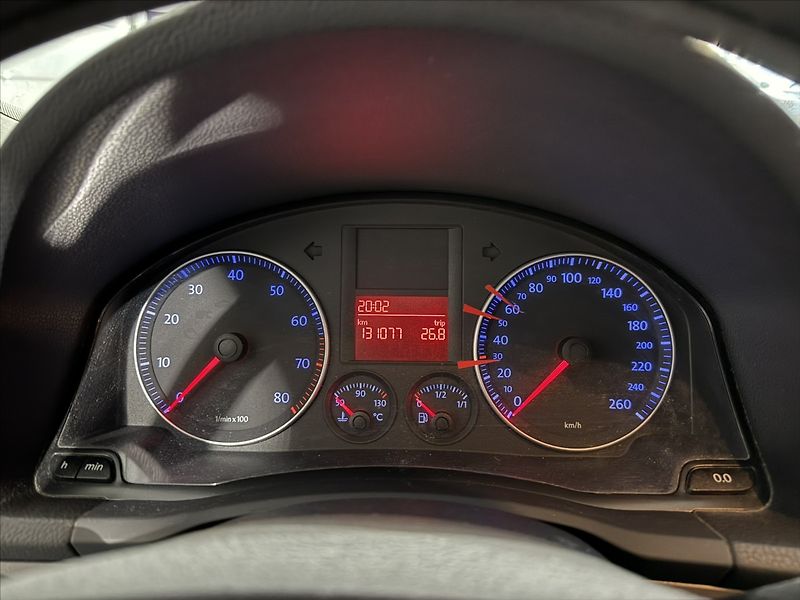 Volkswagen Golf 1,4   TSI 90KW TREND TAŽNÉ - fotka 7 z 18