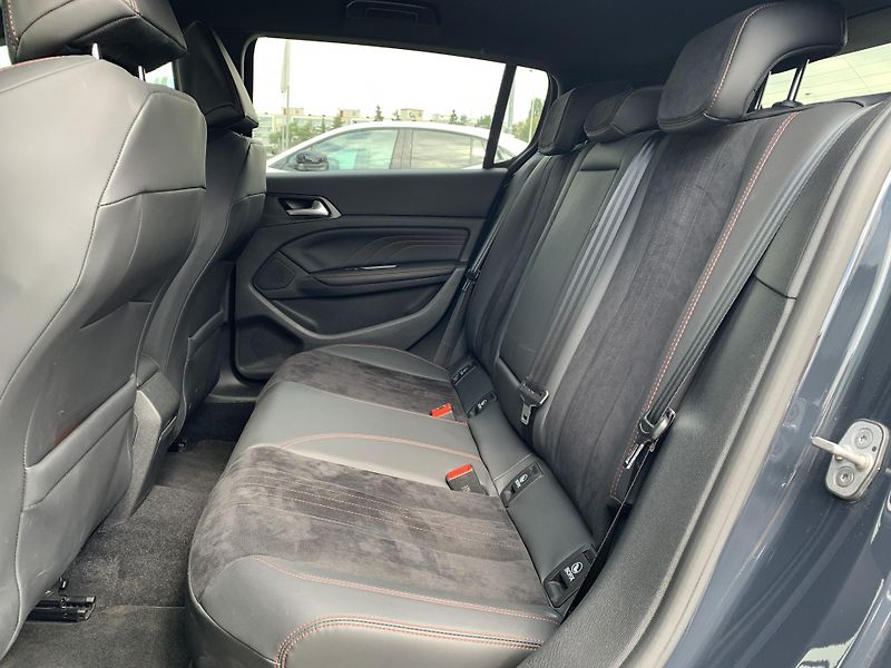 Peugeot 308 GTi 1.6 TURBO 270k MAN6 - fotka 6 z 31
