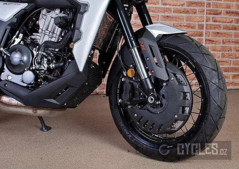 Zontes (2026) 350 GK Scrambler - fotka 15 z 19