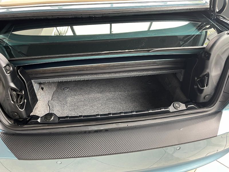 BMW Řada 3 320 i  E93  Cabrio  - fotka 10 z 14
