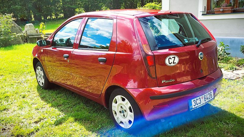 Fiat Punto (2007) - fotka 2 z 9