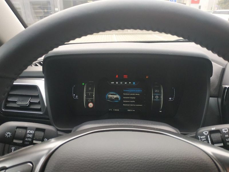 KGM Tivoli 1.5T Style 2WD, MT, SKLADEM - fotka 21 z 31