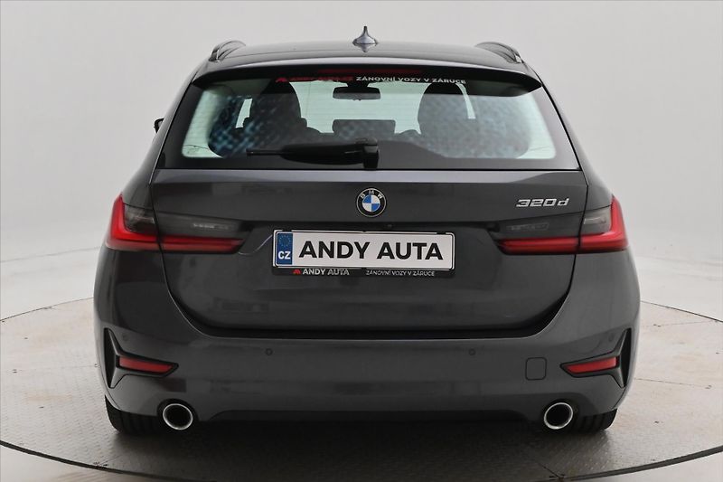 BMW Řada 3 2,0 320d 140 kW STEPTRONIC Zár - fotka 6 z 31
