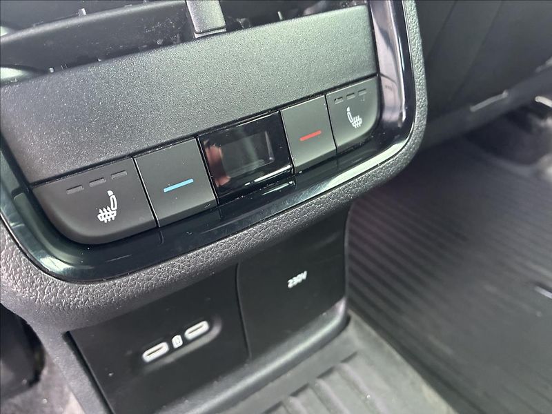 Škoda Octavia 2,0 RS,KŮŽE,HEAD-UP,EL.KUFR - fotka 16 z 34